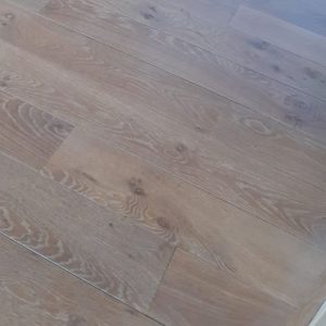 Massieve houten vloer in Groningen detail
