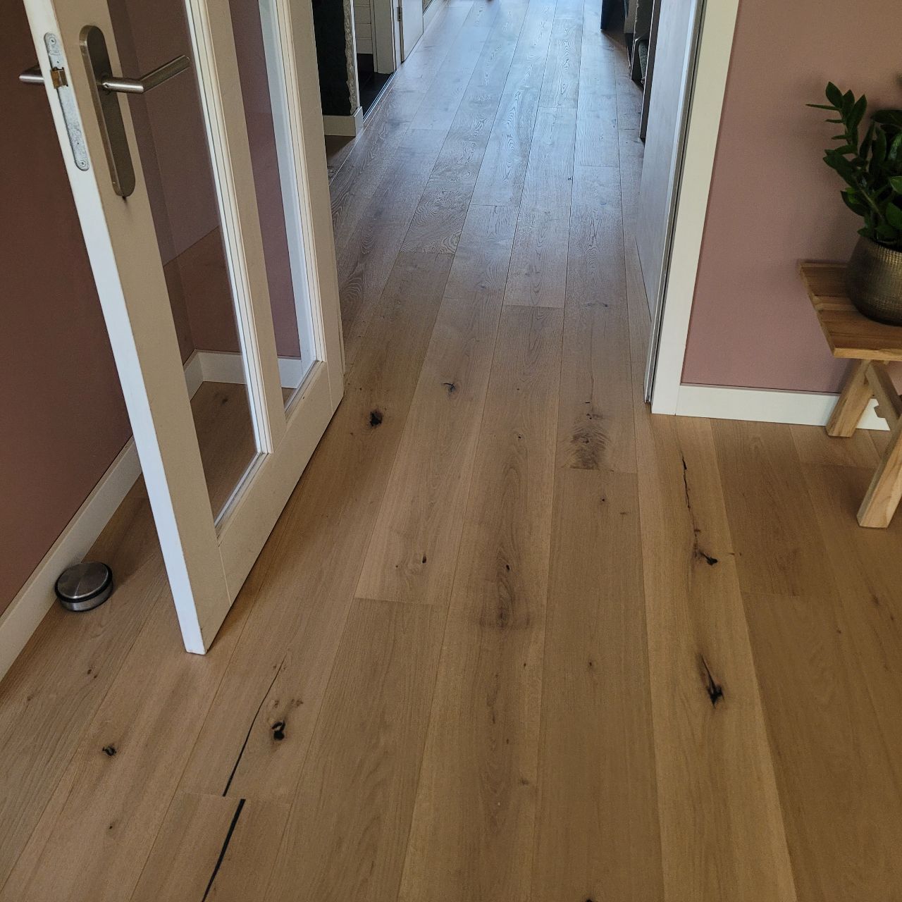 Houten vloer met vloerverwarming in Assen Houten vloer met vloerverwarming in Assen