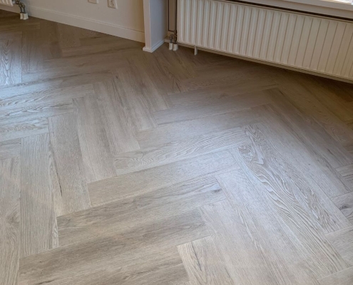 PVC visgraatvloer in Vries