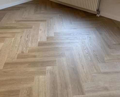 PVC visgraatvloer in Vries