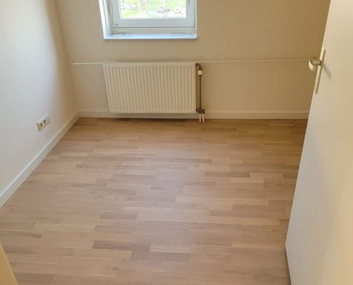 Eiken parketvloer appartement in Assen